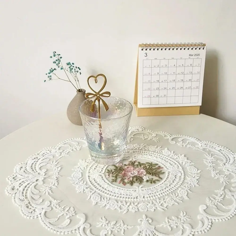 Napkin Lace Embroidered Coaster Party Wedding Home Decorations Kitchen Accessories Table Cover Anti-scald Photo Prop