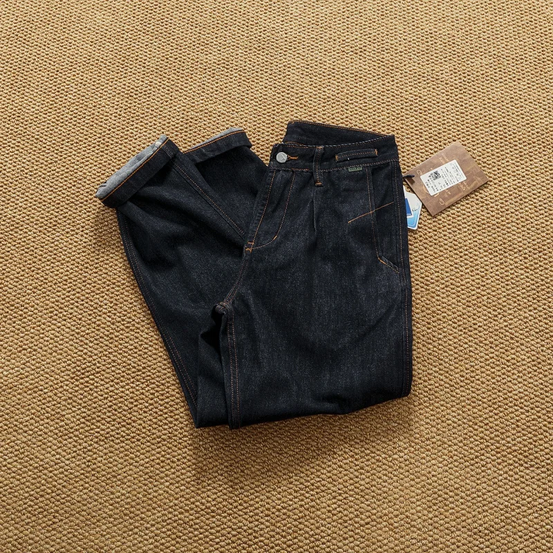 Japanese-style original color blue jeans for men, loose straight fit, slightly tapered, heavy-duty, autumn workwear, fashionable