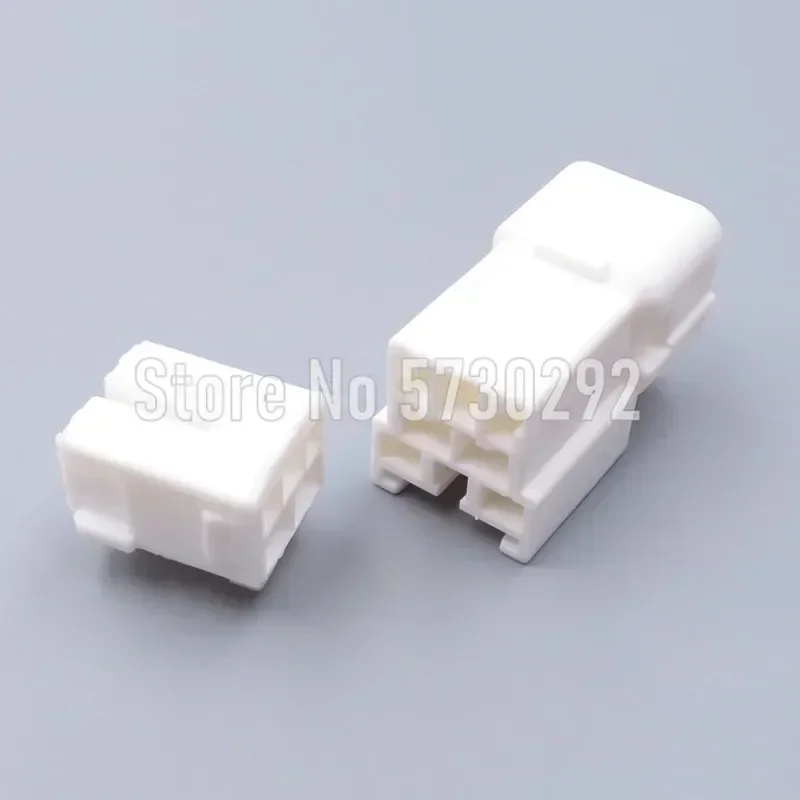 4P 2.2 Series 1300-3849 7283-1144 Car Brake Light Wiring Harness Plastic Housing Connector For Honda