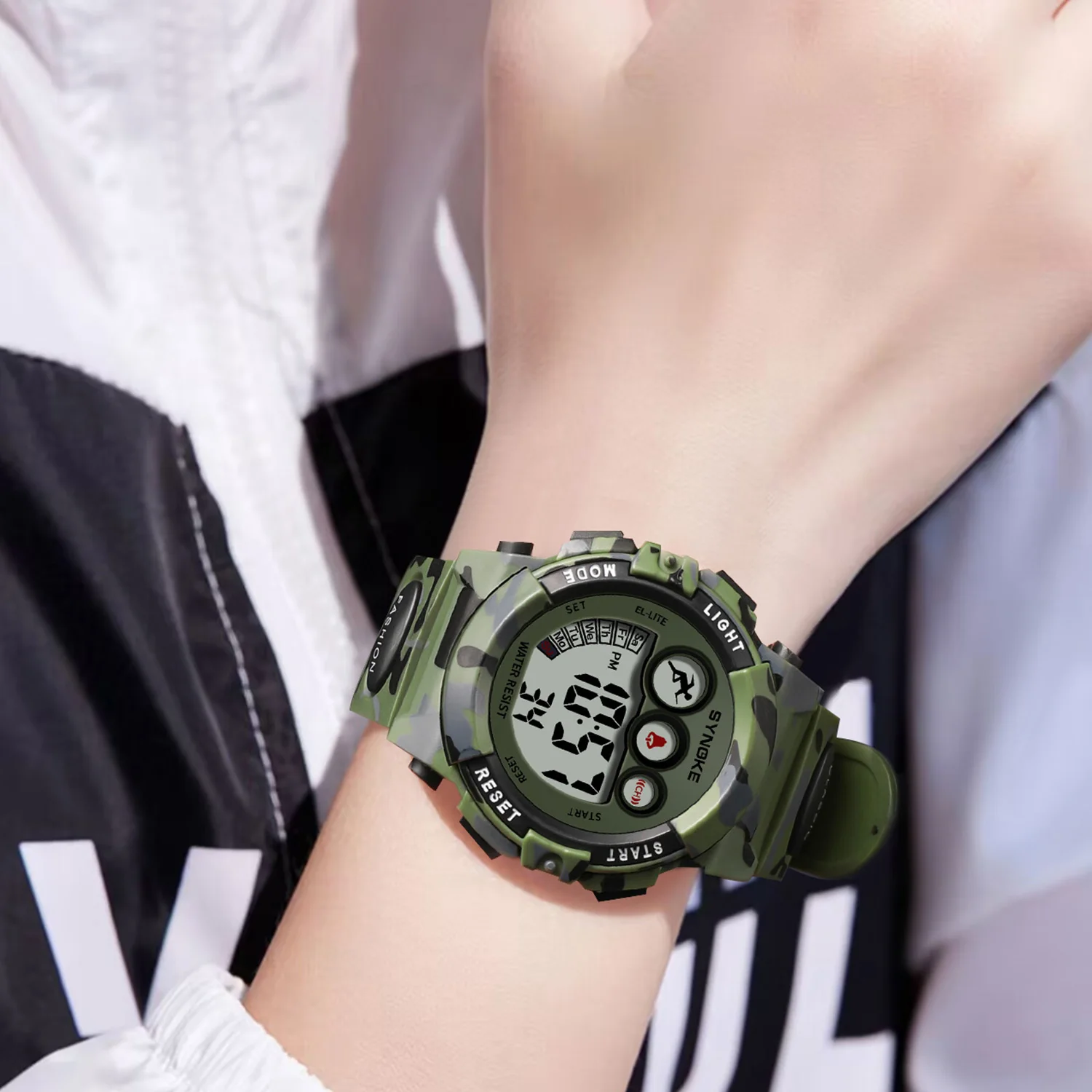 SYNOKE Uhren für Kinder, digital, Sport, wasserdicht, für Jungen und Mädchen, Outdoor-Stoppuhr, Militär-Kind-Armbanduhr im Alter von 5–15 Jahren