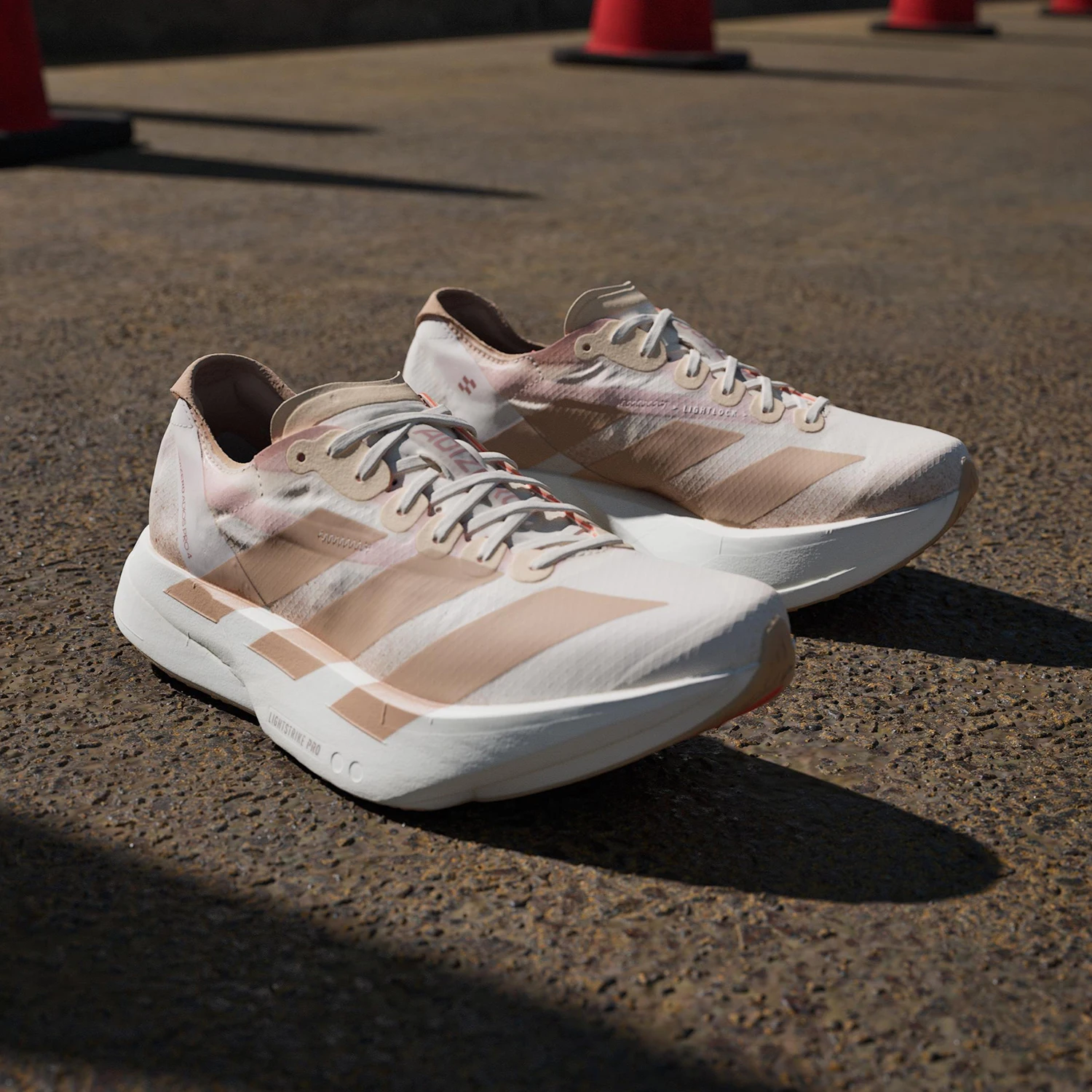 

Adidas Genuine 2025 Women's Thick Sole Marathon Cushioned Running Shoes JR6359