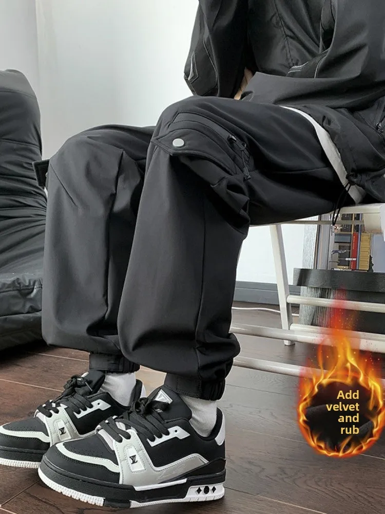 Men's Outdoor Climb…