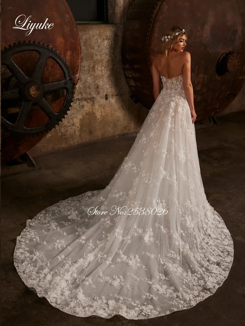 Liyuke Customize Strapless A-Line Wedding Dress Beading 3D Flowers Appliques Lace Customs made Off The Shoulder Bride Gowns