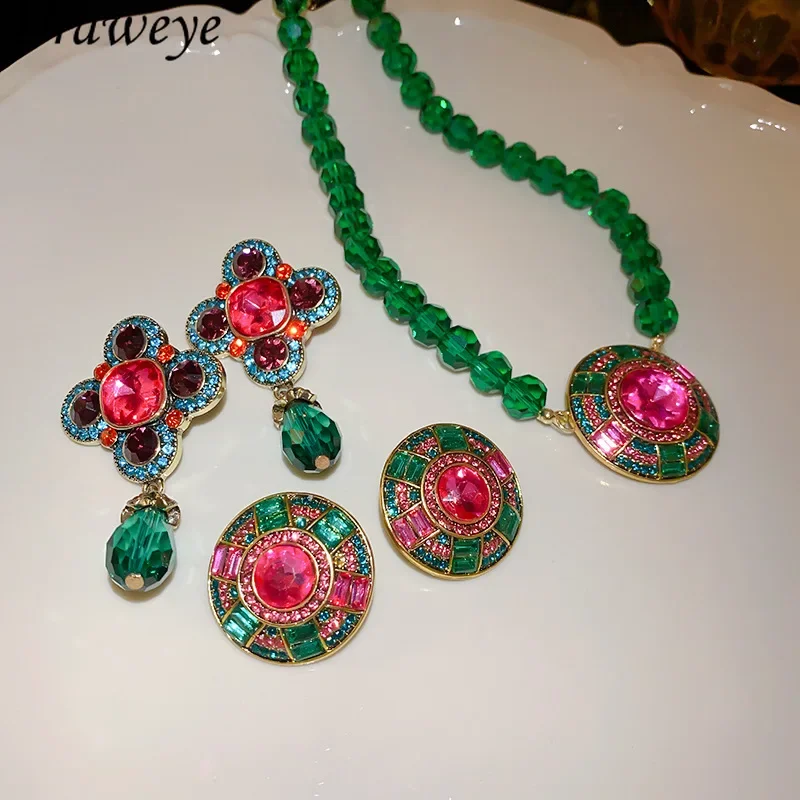 

Draweye Flowers Earrings for Women Rhinestones Retro Medieval Style Elegant Jewelry Korean Fashion Shiny Party Aretes De Mujer