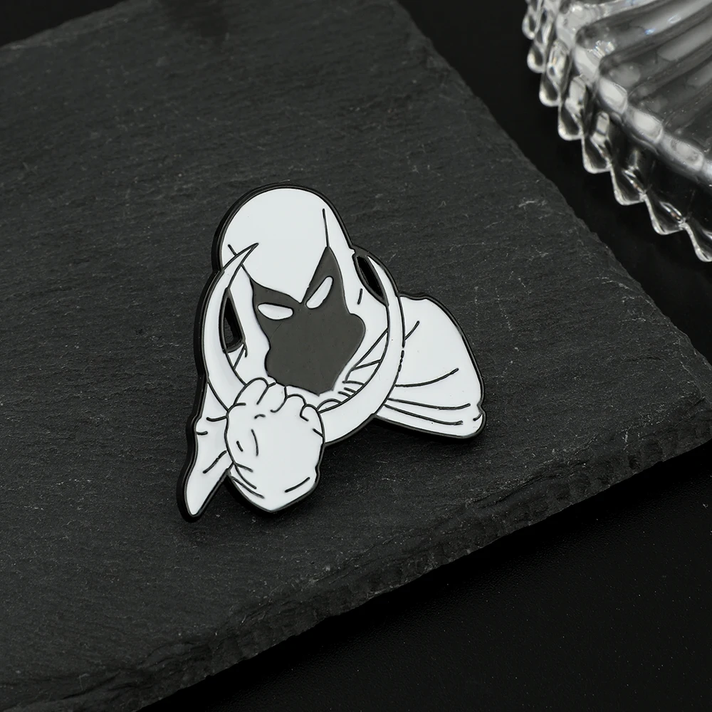 

Marvel Series Moon Knight Super Hero Enamel Pin Lapel Brooch Metal Badge Movie Jewelry Accessary Gift