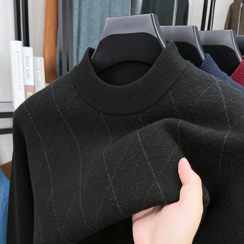 Man Luxury Autumn Winter New Long Sleeves Knitwear Mock Neck Fleece-Lined Thickened Jacquard Tops Korean-Style Leisure Mens Wear