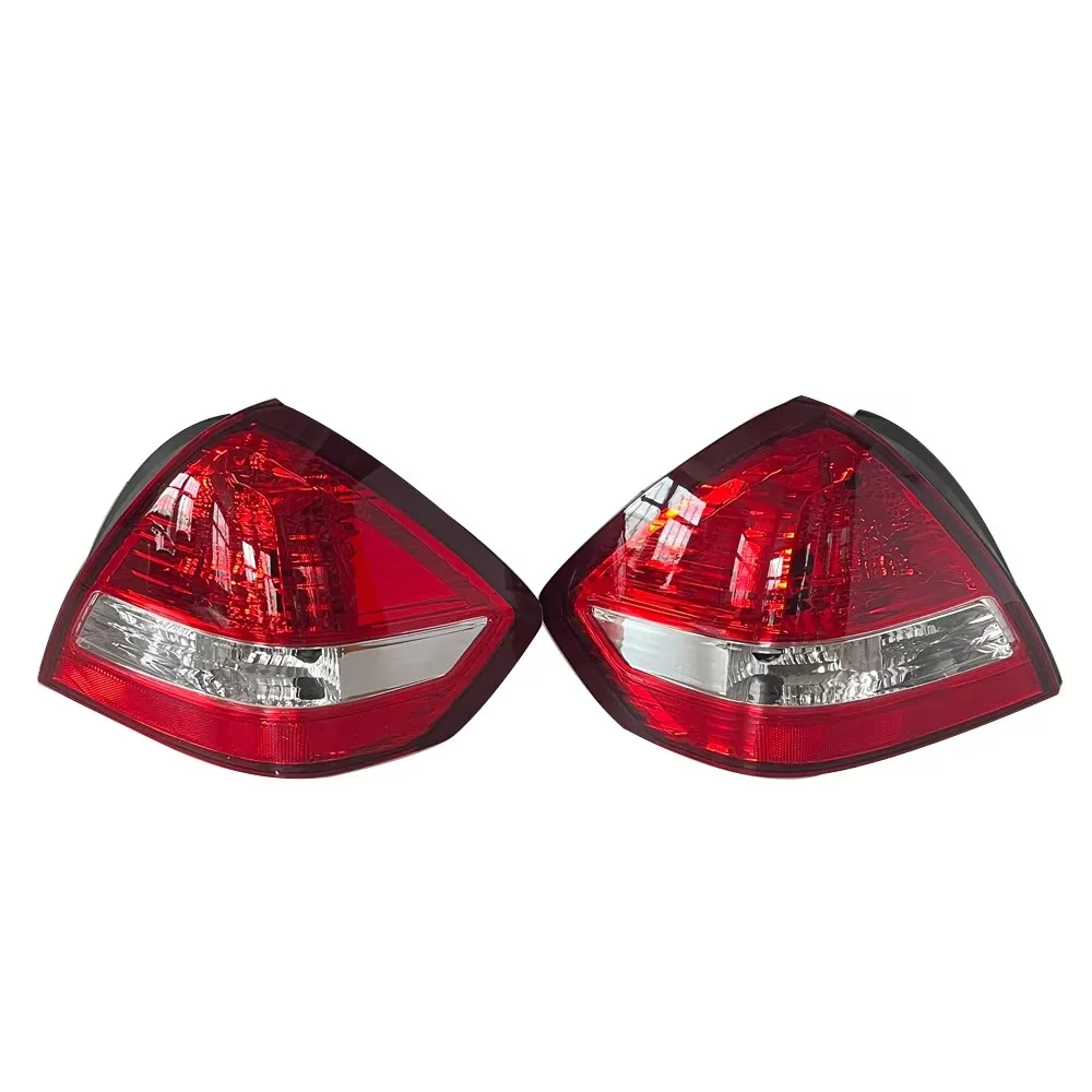 2PCS Car Rear Lights for Nissan Tiida Latio 2010 2011 2012 C11 SC11 26555ED900  26550ED900 Taillights