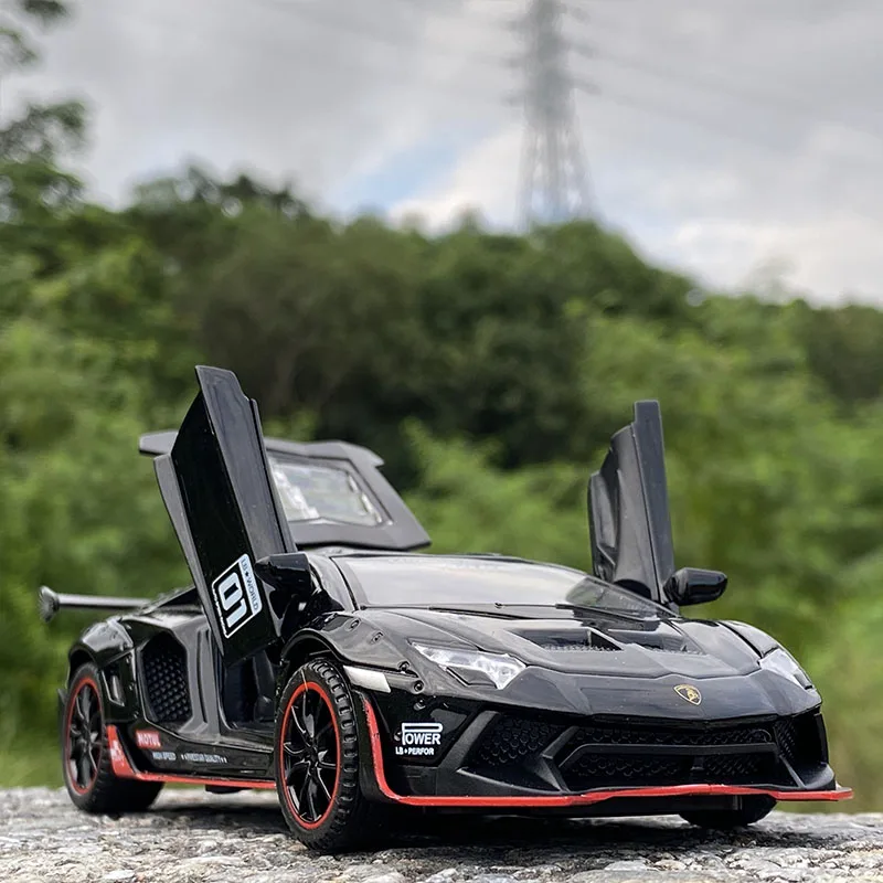 نموذج سيارة رياضية من سبيكة Aventador LP700 ، محاكاة على شكل دييكاست ، سيارات لعبة معدنية ، صوت وإضاءة ، هدية مجموعة ، 1:32