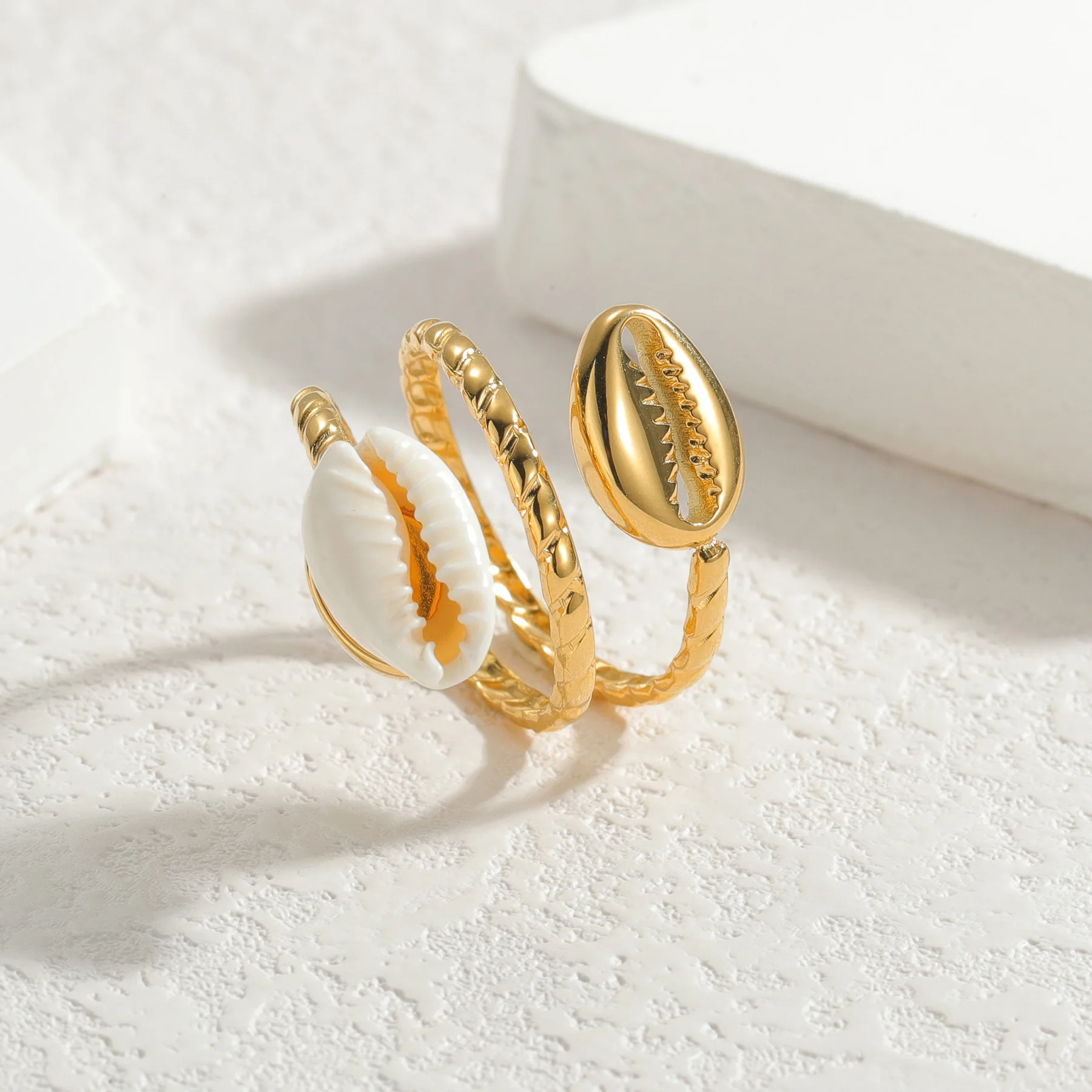 2024 New Fashion Asymmetrical Shell Ocean Style Open Wrap Ring For Women Gold Color Stainless Steel Jewelry Gifts Waterproof