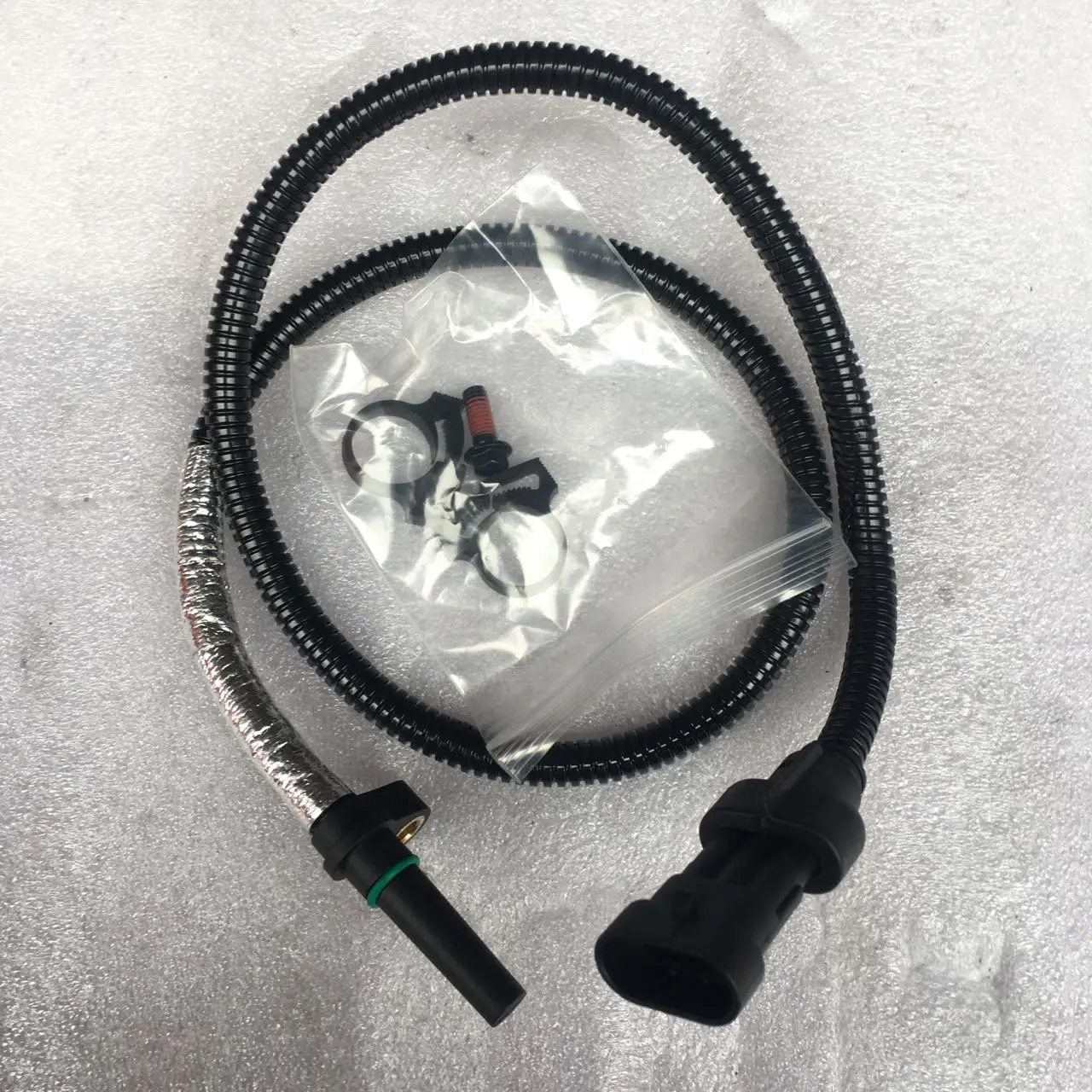 Genuine Engine Turbocharger Speed Sensor 5550060 for kit cummins engine