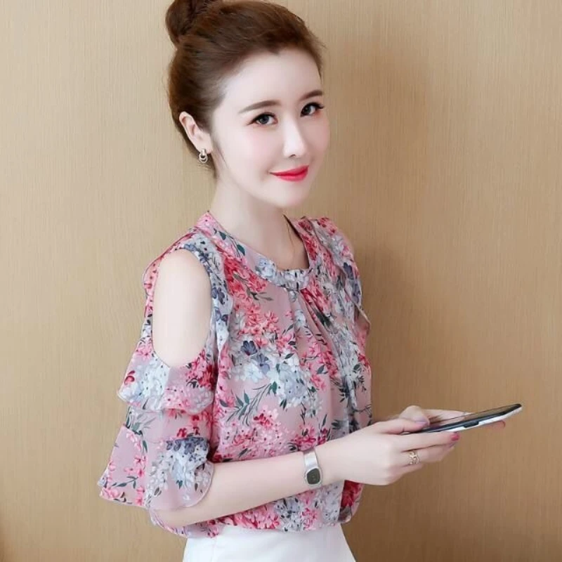 

New Fashionable Cold Shoulder Chiffon Shirt Female Students 2026 Summer Ruffle Sleeves Floral Pattern