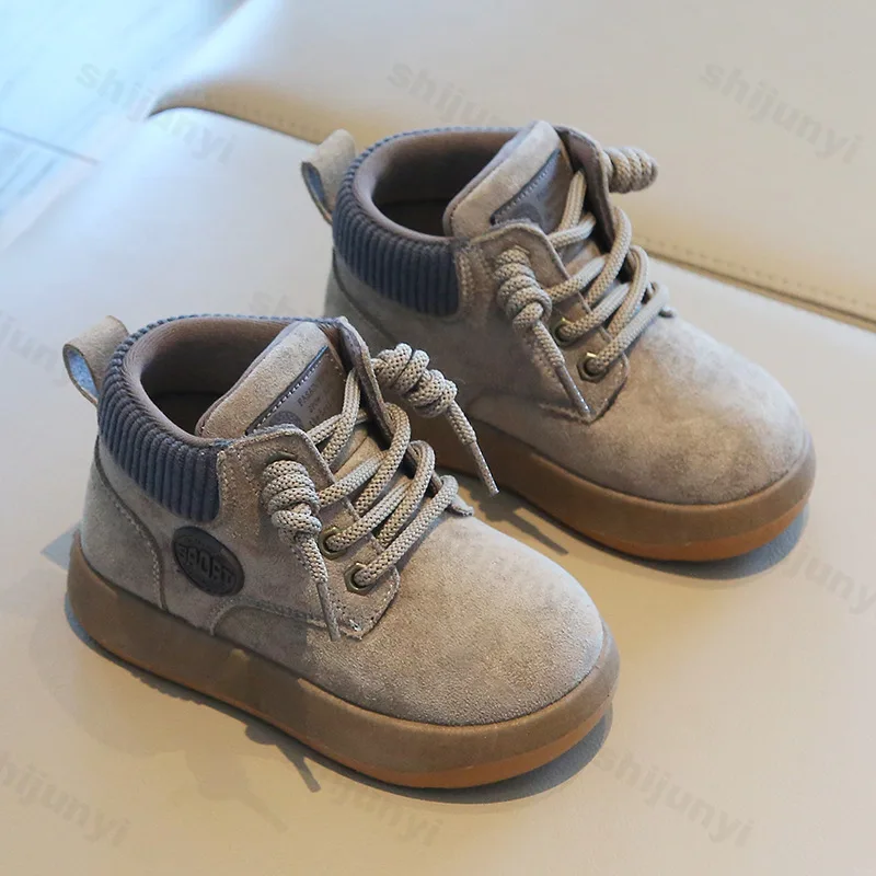 

Children's Retro High Top Casual Lace Up Short Boots 2025 Autumn Boys Fashion Versatile Comfortable Non Slip Chunky Single Boots