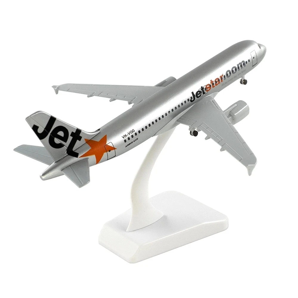 20CM A320 Jetstar Airlines Airbus 1/400 Scale 320 Die-cast Metal Aircraft Model with Stand Alloy Model Kit Aviation Enthusiast