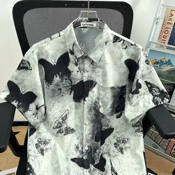 Camisa feminina solta de manga curta com design de borboleta americana retrô verão top moderno
