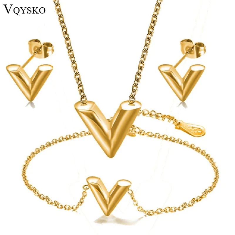 Fashion Brand V Letter Pendant Necklace For Woman Stainless Steel Women Necklace Luxury Jewelry Female Costume Accessories