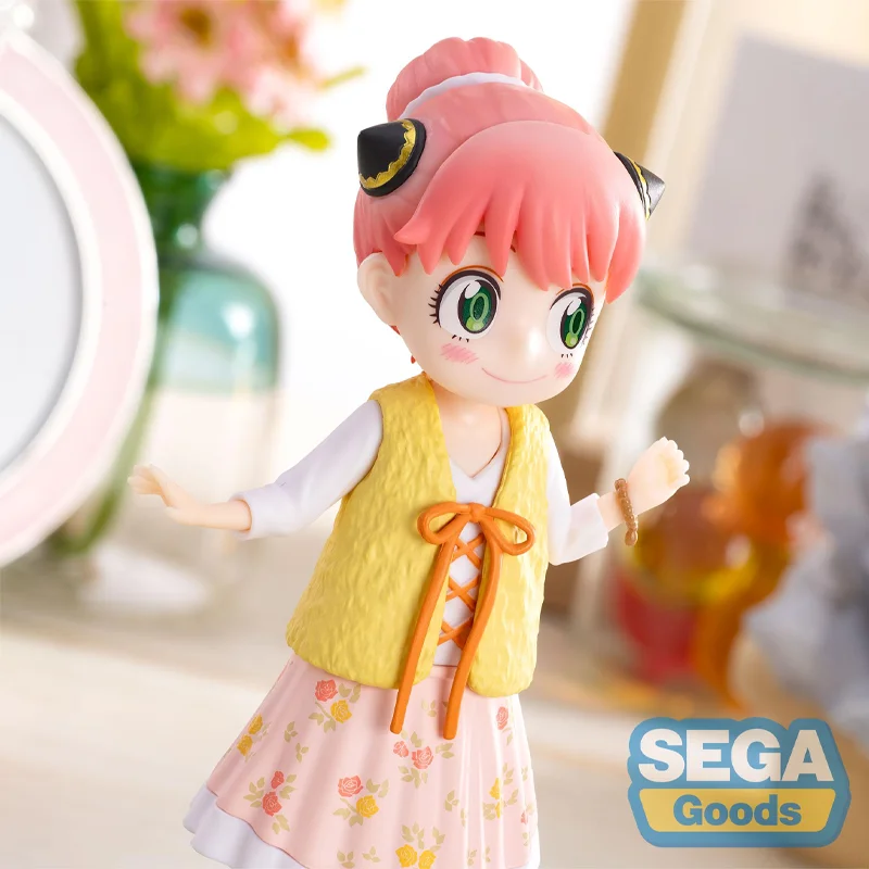 SEGA Original Luminasta SPY FAMILY ANYA FORGER Miss Chic Vol.3.5 Anime Action Figure Toys For Boys Girls Children Birthday Gifts