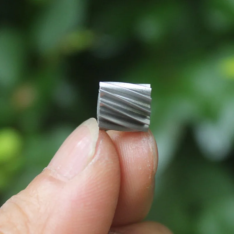 10PCS Metal gear 0.7 die 11-tooth helical gear 2.3mm inner hole