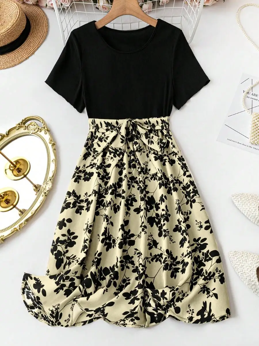 

Black & Cream Floral Print Patchwork Short Sleeve A-Line Dress