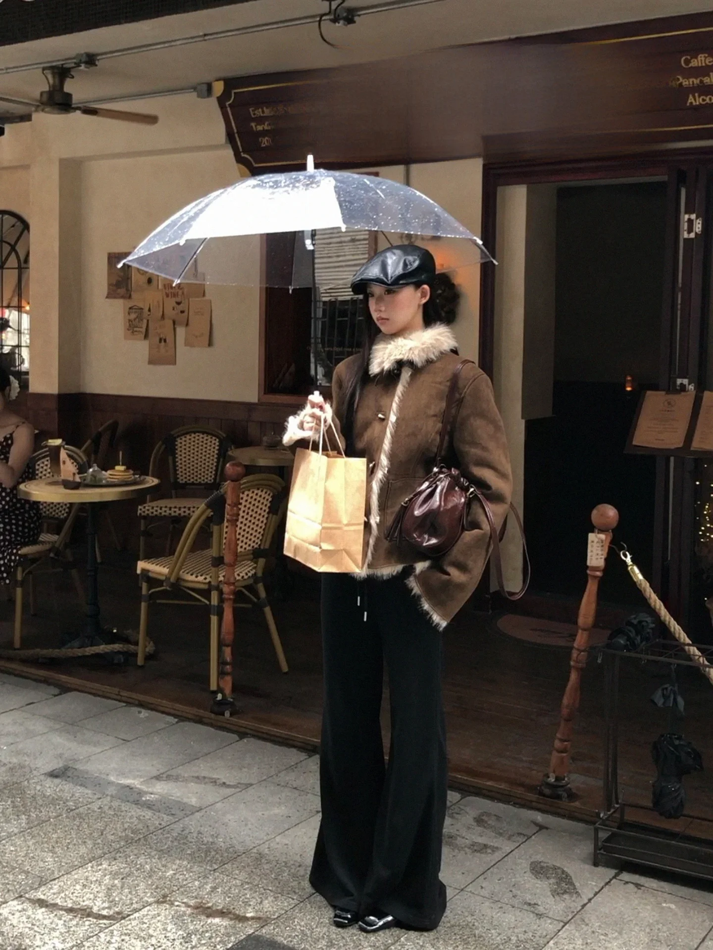 معطف نسائي أنيق من القطيفة باللون الأحمر، موديل خريف وشتاء جديد، سترة قطنية جذابة جداً بلون القهوة #1