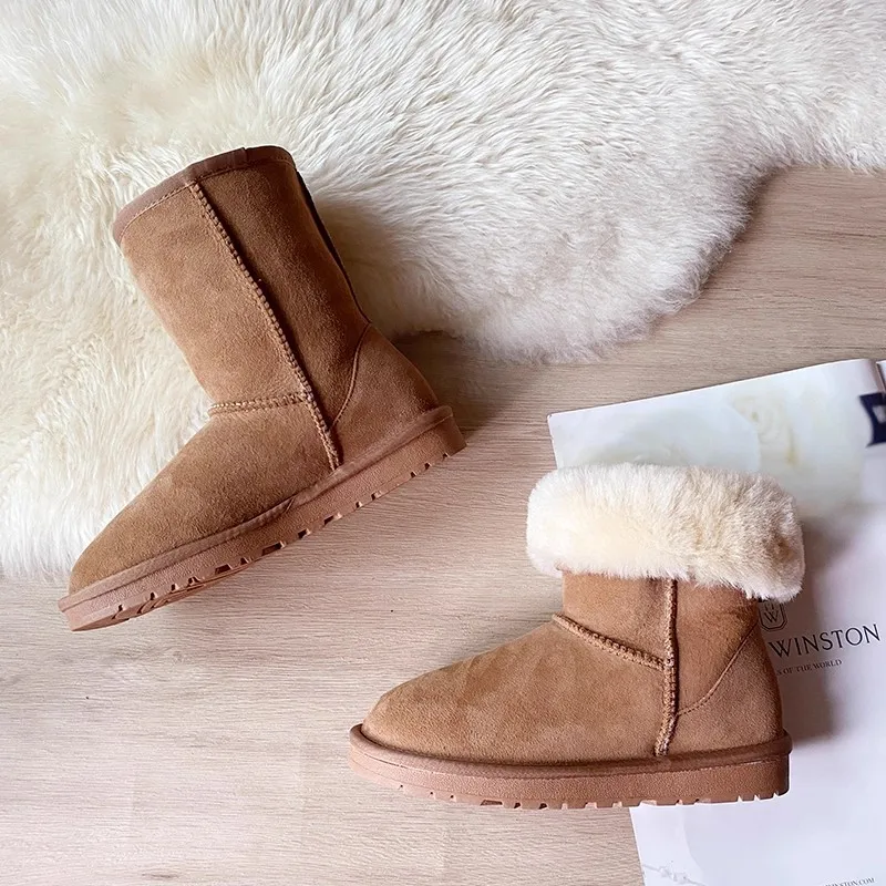 2026 Real Sheepskin Top Quality Half Boots Woman Snow Boots Women's Winter Classic Keep Warm Wool Snow Boots Shoes