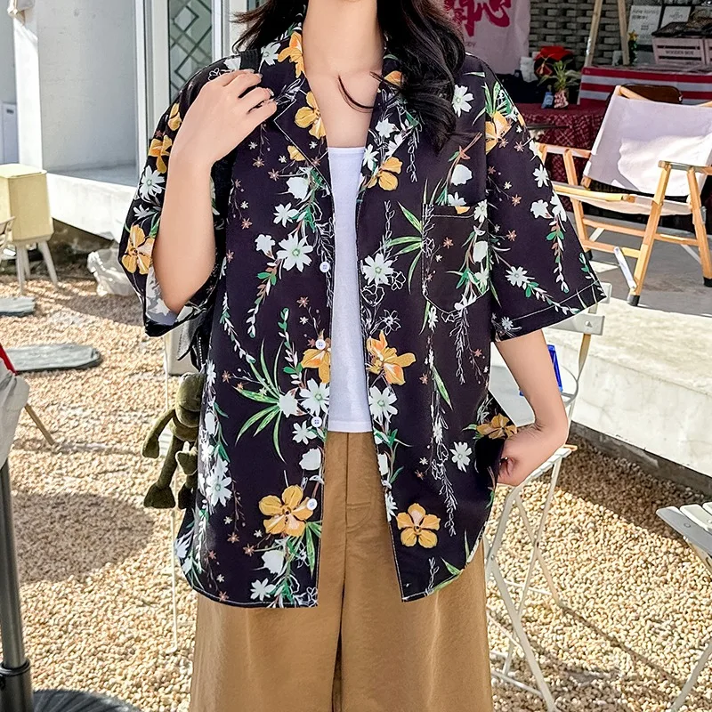 

2025 Spring Women's Shirts New Blouse Women Full Floral Graphic Shirt Loose Button Top Summer Women Clothing