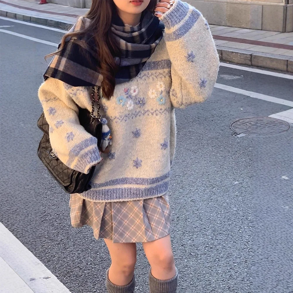 

Loose round Neck Pullover Top Vintage Style Long Sleeve Handmade Crochet Flower Thickened Knitted Sweater Women's Winter