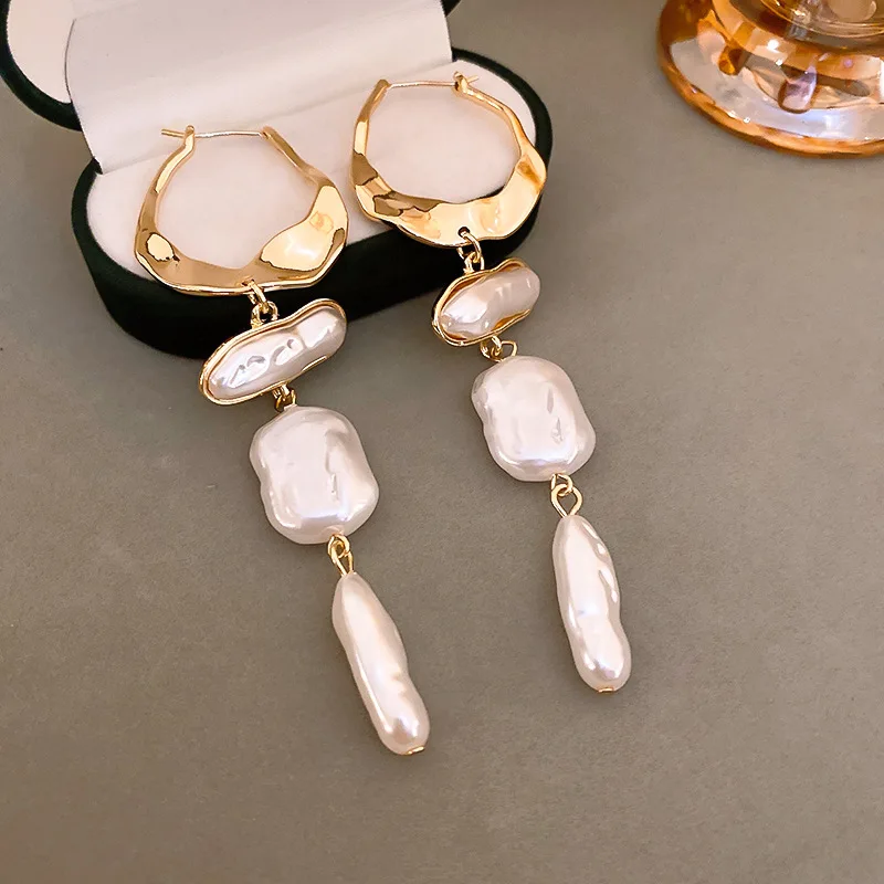 2024 Irregular Simulated Pearl Pendant Earrings For Women Baroque Jewelry Long Vintage Pendientes Mujer Brincos