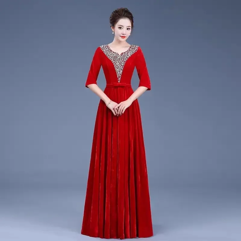 Golden Velvet Chorus Performance Dress New Year Eve Spring Festival Gala Women Chinese Slim Fit Mother Chorus Conductor Clothing