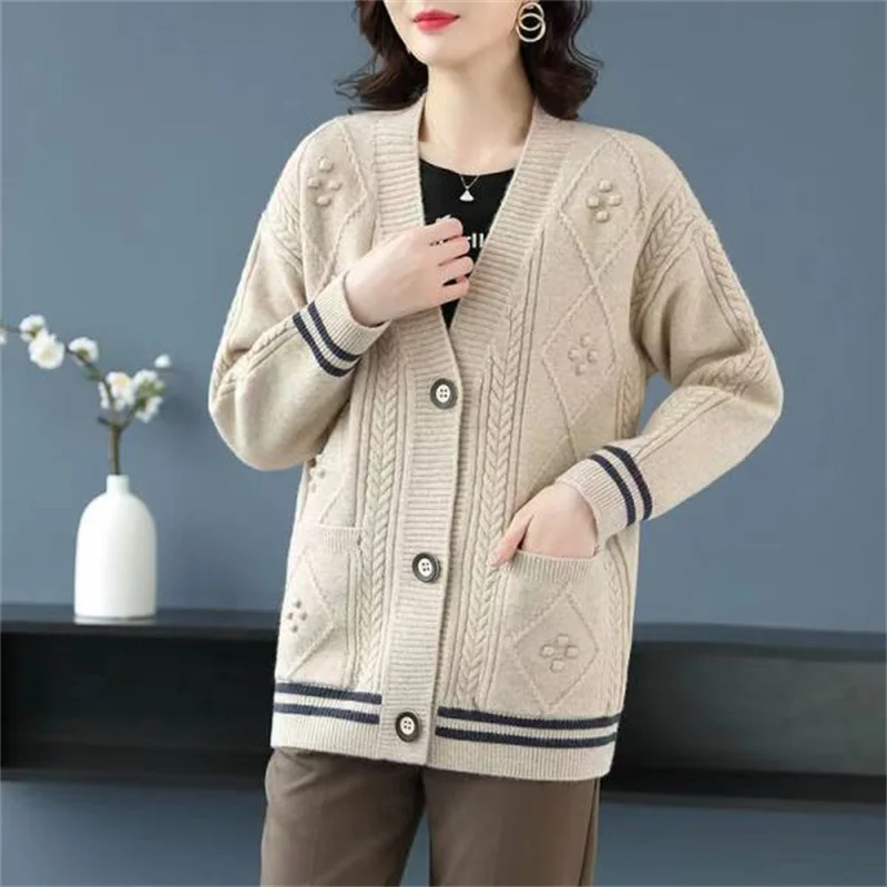 Mother Sweater V-Neck Blousers Loose Size Women\'s Fat MM Sweater Coat For Women\'s Autumn And Winter New Loose Knitting Cardigan