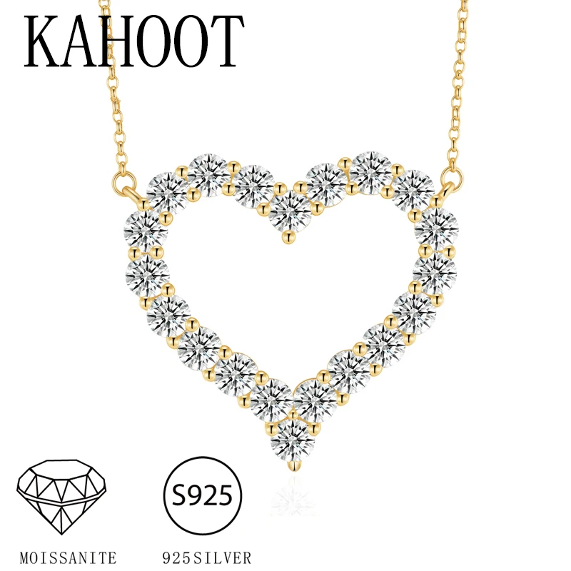 

A 925 silver moissanite classic romantic cute generous versatile love-shaped pendant necklace for men and women
