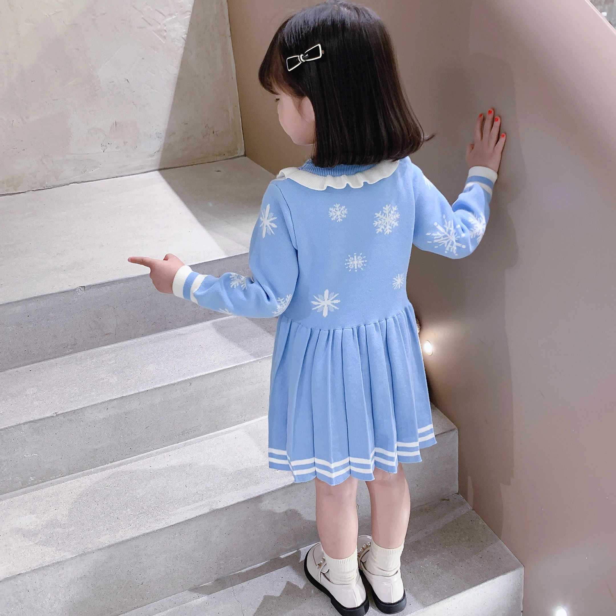 فستان الأميرة للفتيات بأكمام طويلة ورقبة دائرية مزين بفيونكة للربيع والخريف فستان فضفاض ناعم عصري لطيف يناسب الجميع