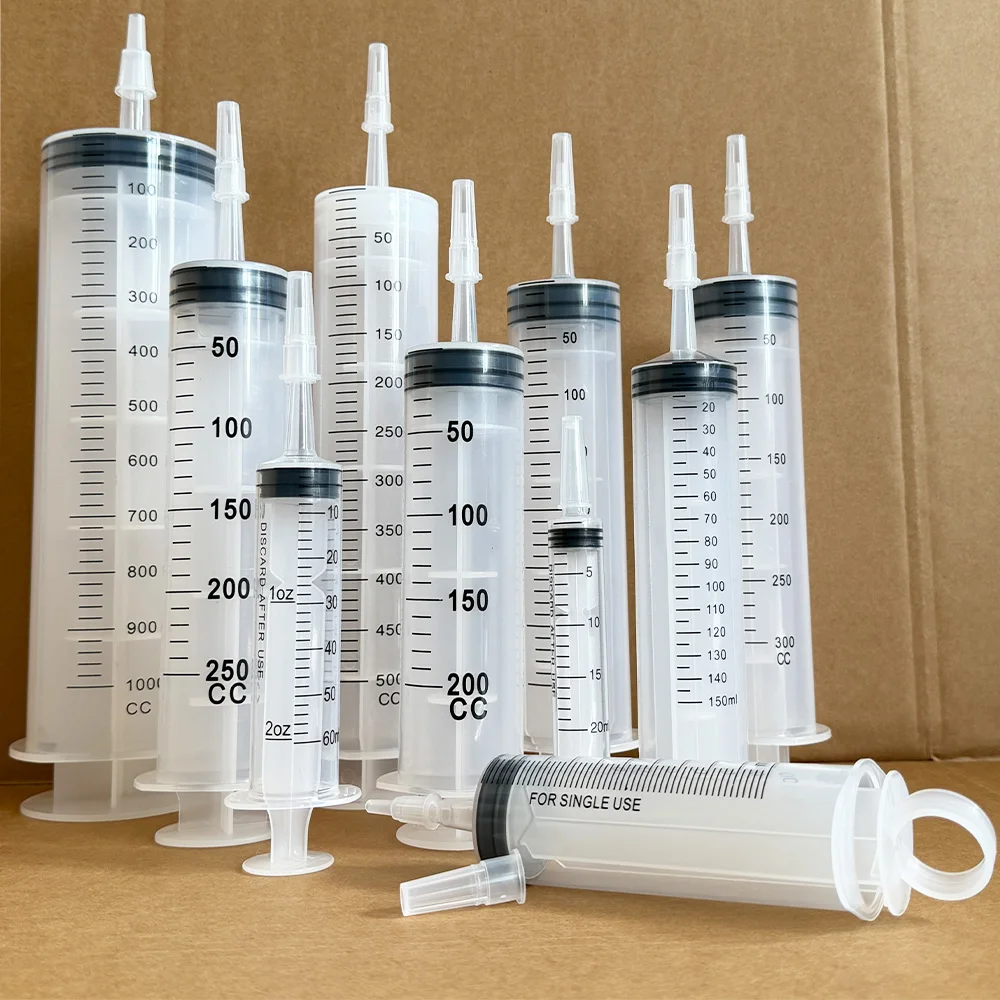 Individually Packaged Syringes in Various Sizes: 1000ml, 500ml, 350ml, 300ml, 250ml, 200ml, 150ml, 100ml, 60ml, 20ml, Suitable for Industrial Science, Liquid Transfer, Pet Feeding, and Flower Watering
