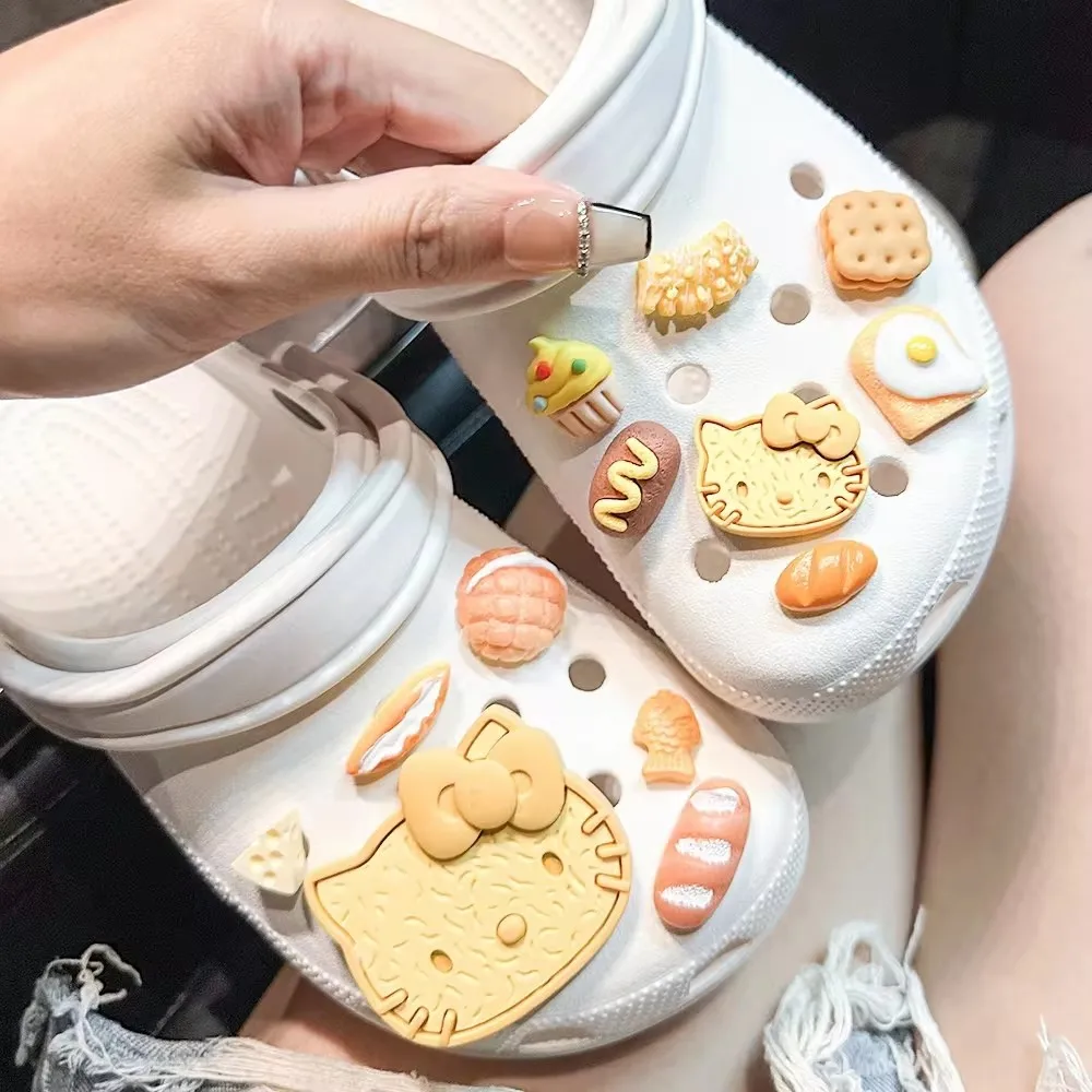 MINISO Cartoon Cute Hello Kitty Cookies Charm Shoes Accessories Spicy Girl DIY Detachable Clogs Sandals Buckle Birthday Gift