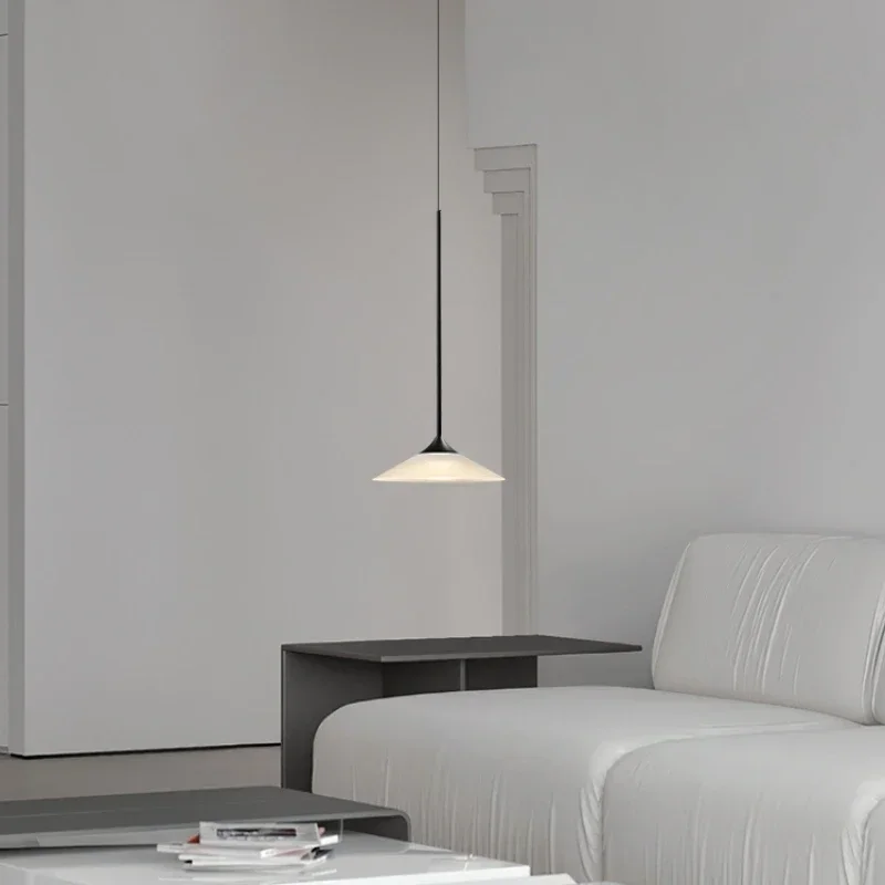 

SANDYHA Nordic Modern Acrylic Pendant Light Elegant Chandelier Unique Design Ideal for Living Room Dining Room Bedroom Stylish