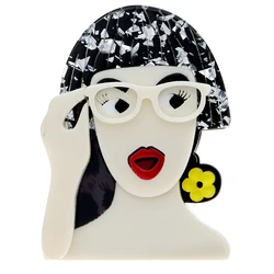 CINDY XIANG Acrylic Girl With Surprised Expression Brooch Acetate Fiber Pin Coat Accessories High Quality