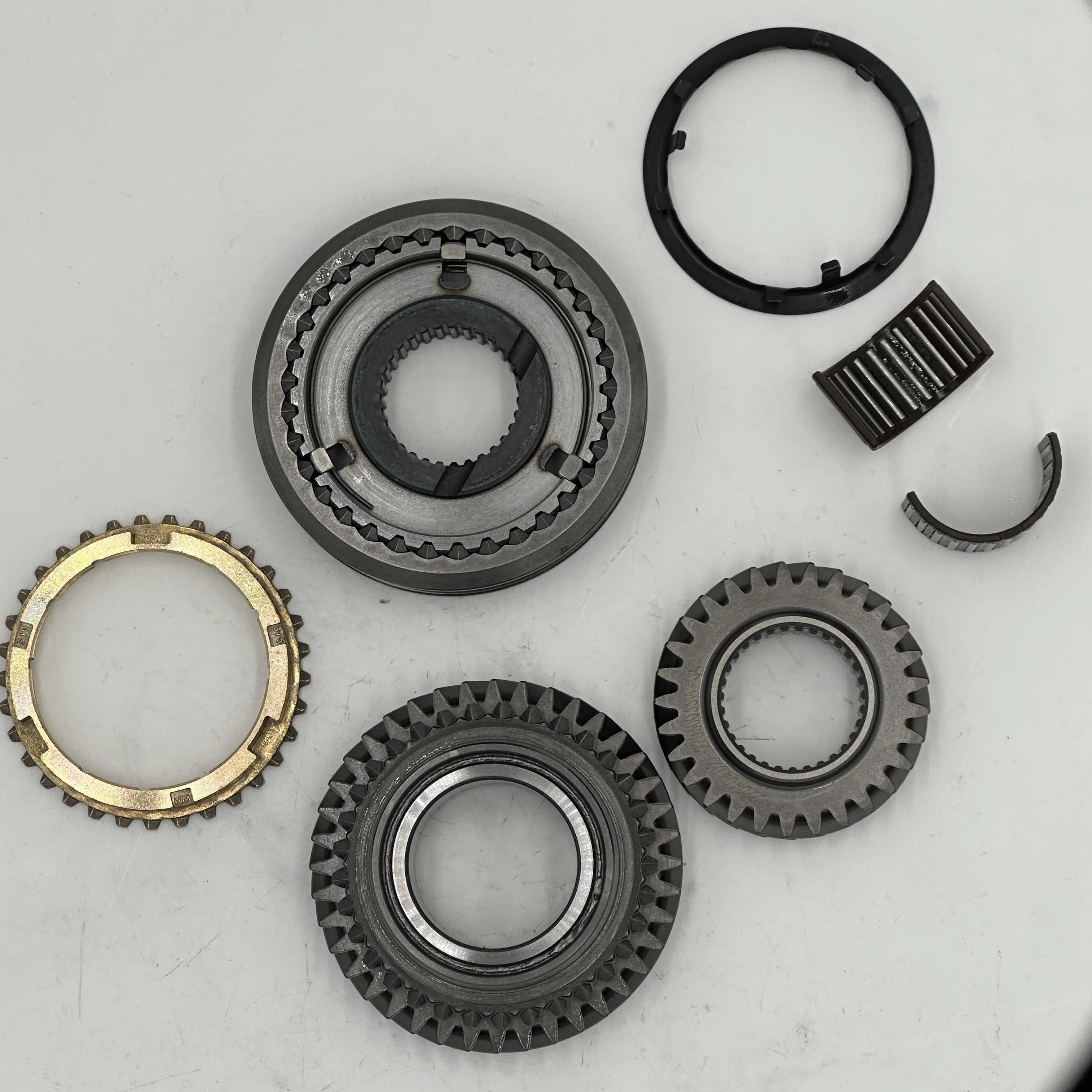 For Chery Tiggo5 3 ARRIZO5 7 A3 1.6 MT Pinion Gears Differential Ring Kit 513MHA 5-Speed Transmission Synchronizer Shift Fork