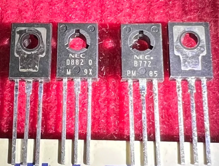 20pair/lot Japanese original 2SD882 2SB772 D882/B772 audio transistor free shipping