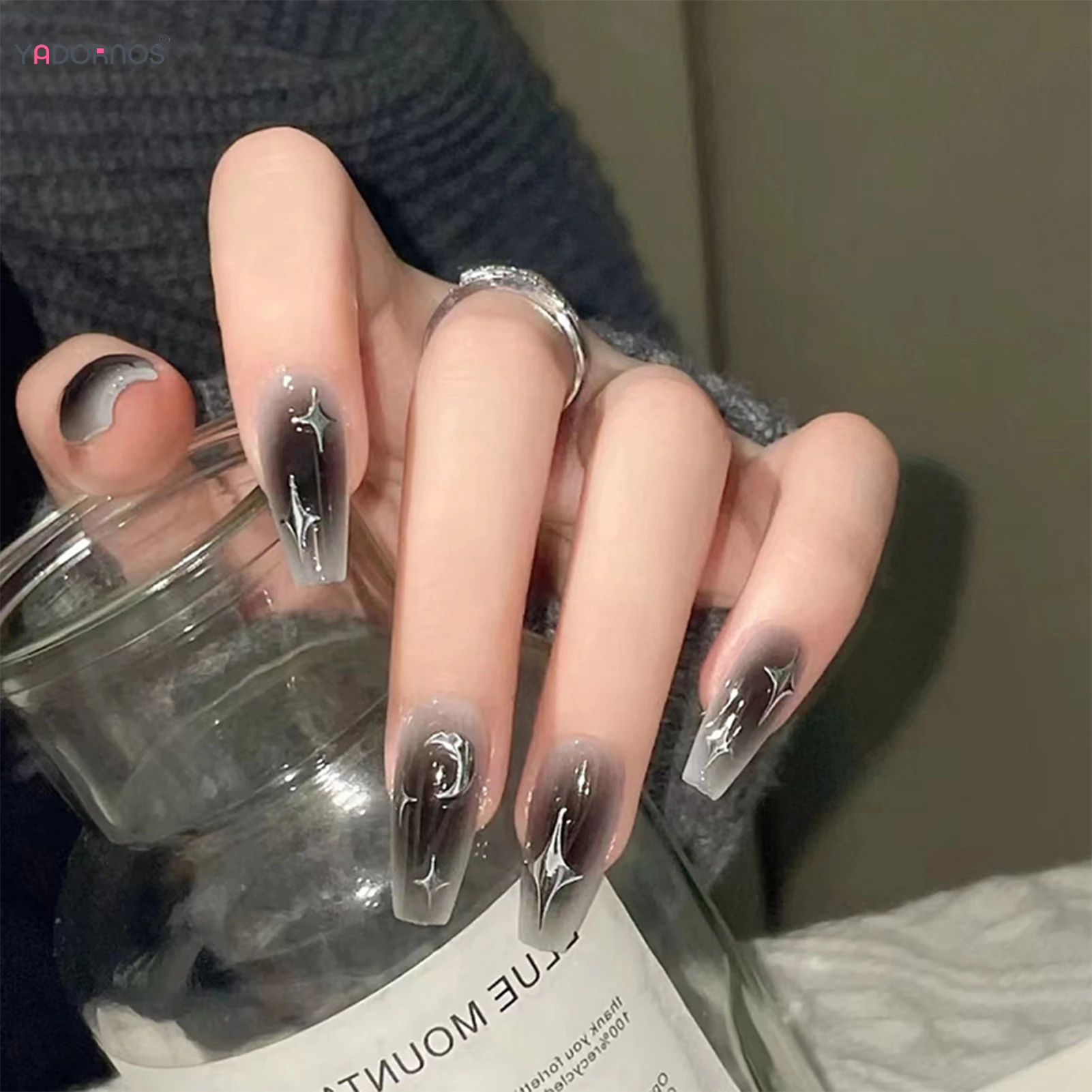 Gradient Black Fake Nails Y2K Girls Charms Press on Nails Silver Star Moon Printed Medium Length Ballerina False Nails Tips