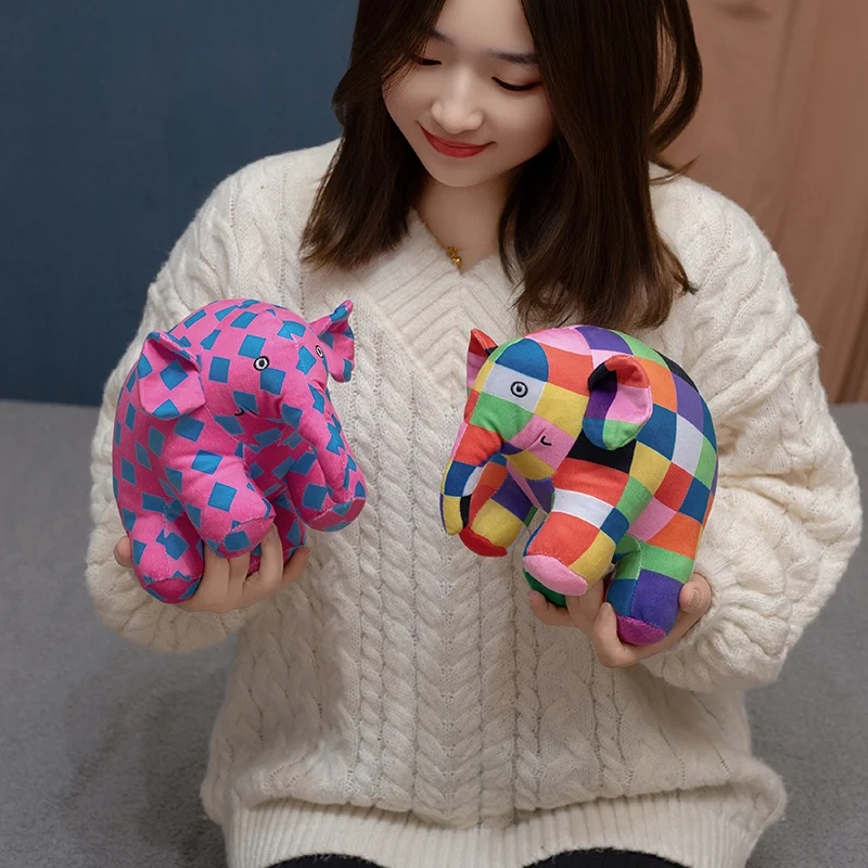 Figura de elefante de Elmer de dibujos animados de Anime, juguete de peluche colgante a cuadros, elefante Emma, muñeco de peluche, almohada tranquilizadora para niños, regalo de cumpleaños