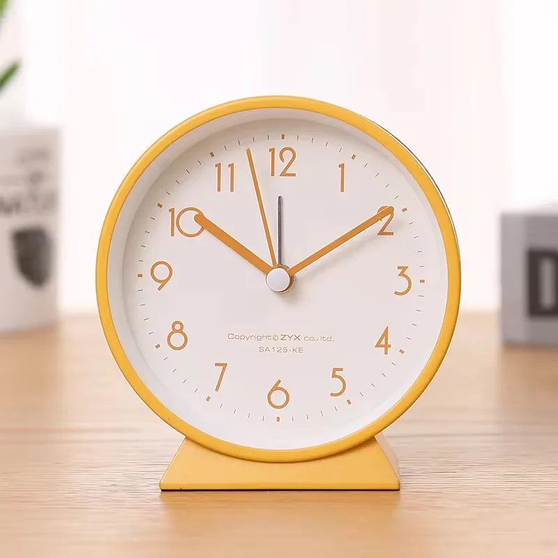 Fashion Desktop Table Clock Simple Solid Color Student Bedroom Silent Night Light 3 Inches Alarm Clocks Cute Children Gifts Home