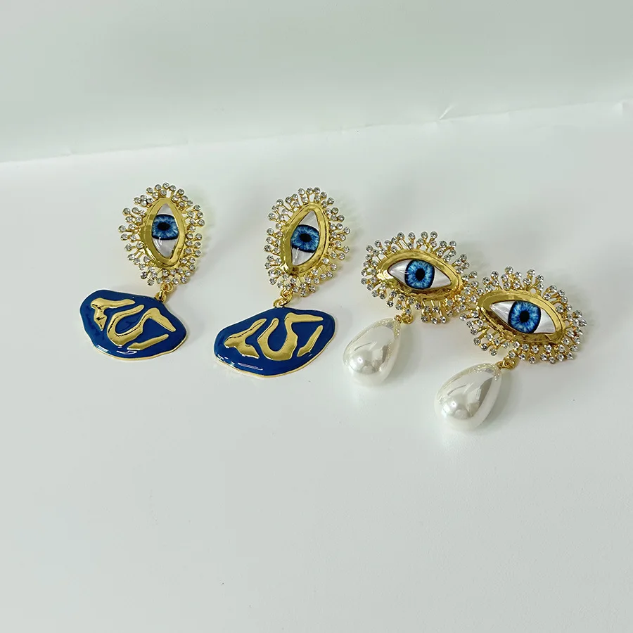 Schiapally retro personality Devil's Eyes Earrings Punk Face collection copper alloy gold plated jewelry