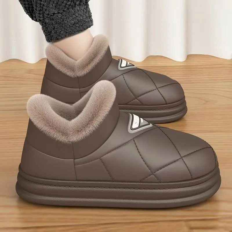 

Unisex Suede Winter Boots Men Slip on Plushed Warmed Boots for Men Comfy Ankle Boots Man Big Size Botas Para Hombre