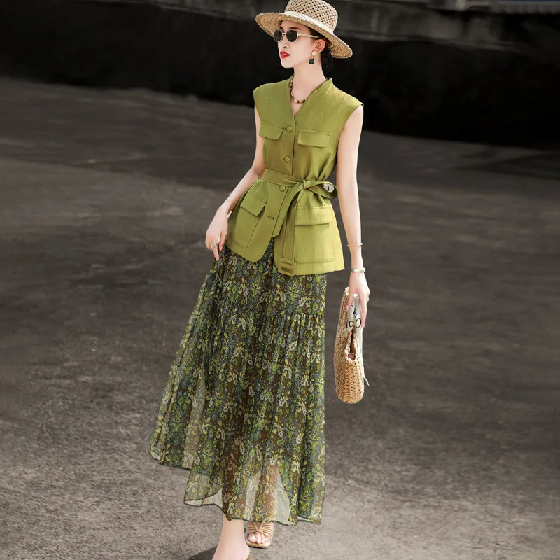 

MEXCOCO 2026 Summer New Women Two Piece Set, Sleeveless Waistcoat & Floral Dress, Slim Waist Elegant Outfit