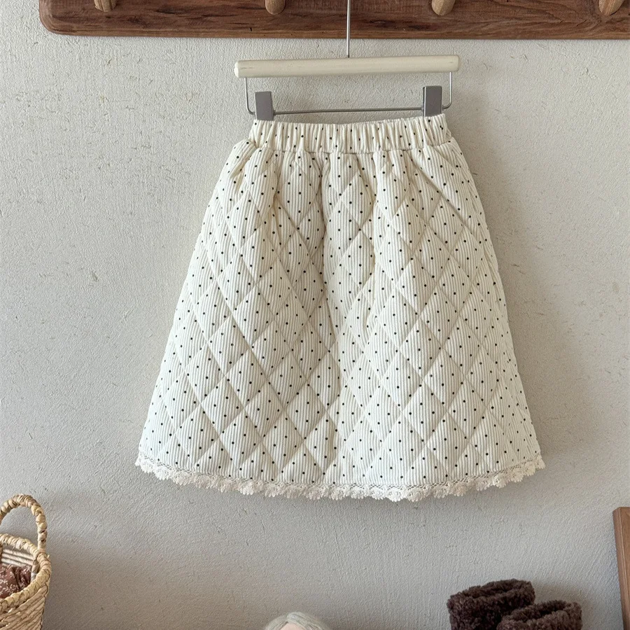 الفتيات نصف طول تنورة 2025 شتاء منتج جديد الطبعة الكورية موجة غربية نقطة الترفيه تنوعا نصف طول تنورة الخصر