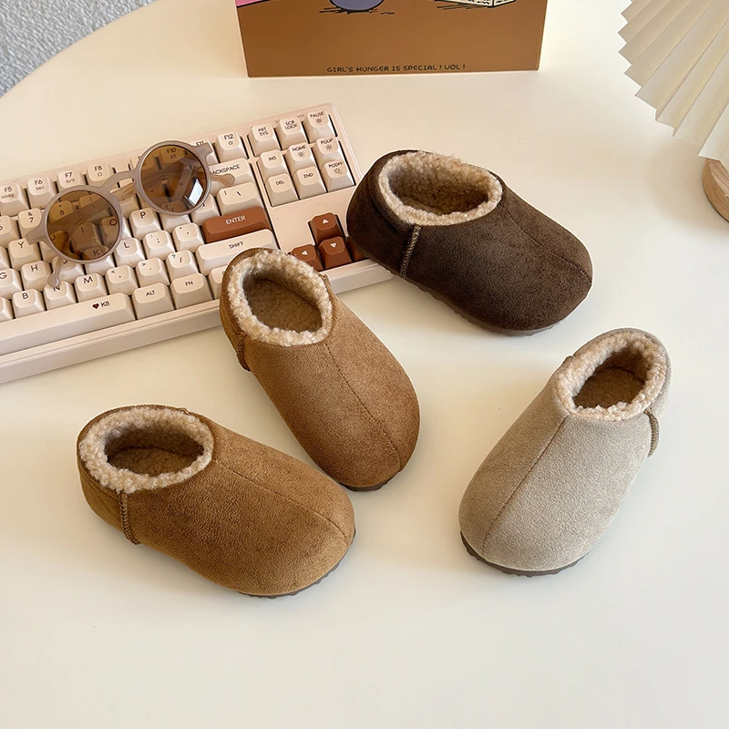

Новая теплая плюшевая обувь для девочек, зимняя детская повседневная хлопковая обувь, простые лоферы в стиле ретро для мальчиков, модная детская универсальная обувь на плоской подошве