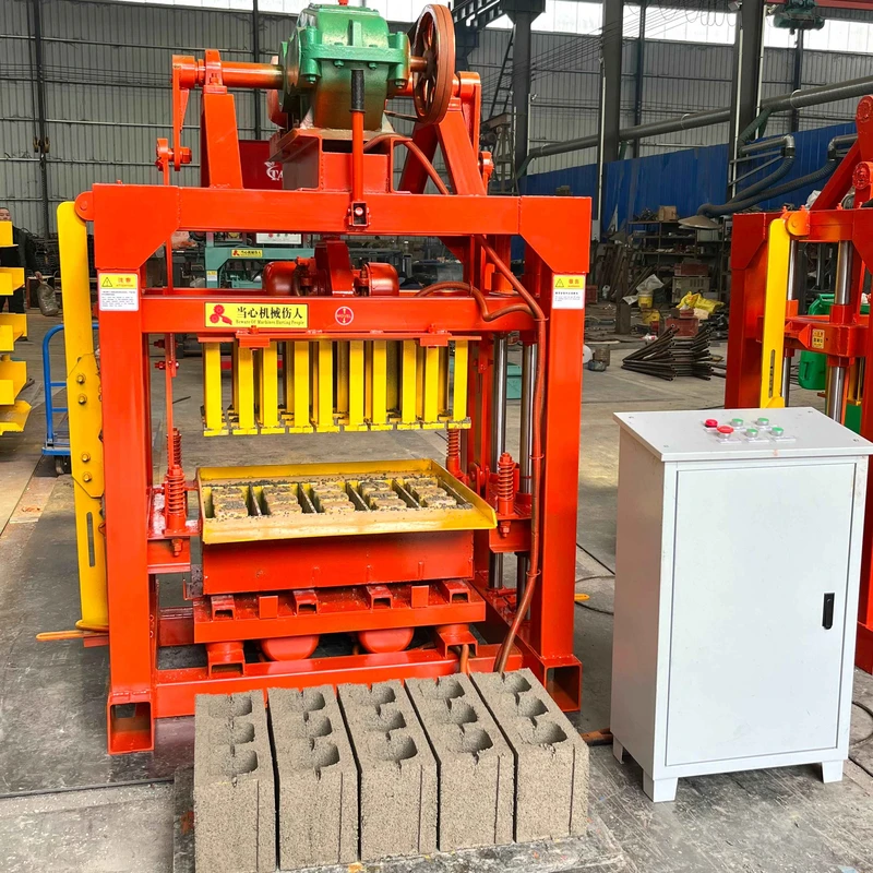 Bricks Making Machines Paving Cement Block Making Machinery Semi-Automatic QT4 Model Sale in Africa