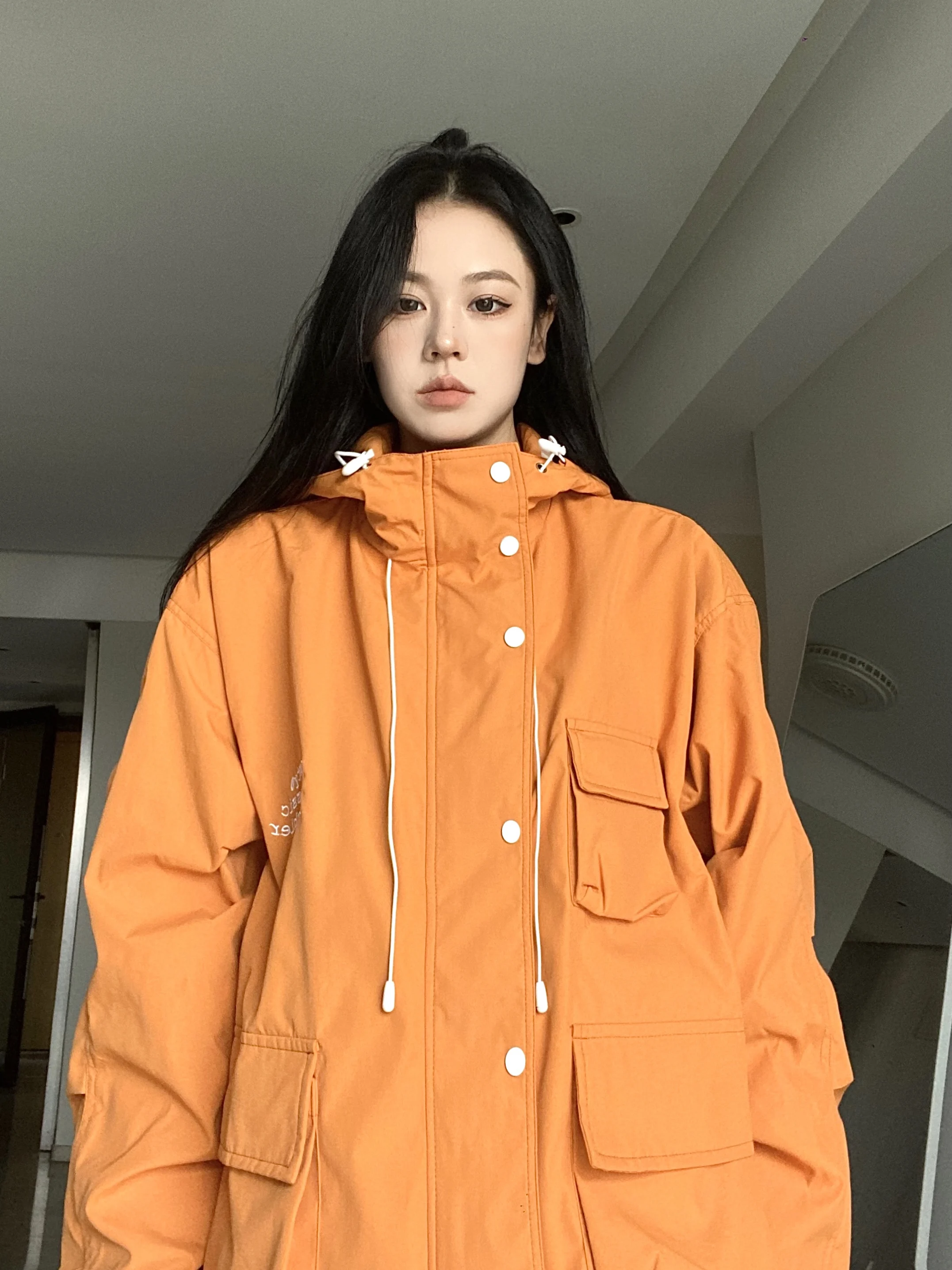 

Осенняя повседневная водонепроницаемая куртка с капюшоном, утепленная, для мужчин и женщин, модный дизайн