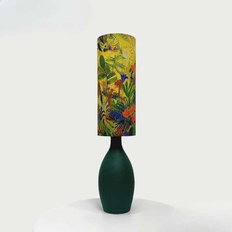 

Medieval Retro Handmade Ceramics Table Lamp Creative Fabric Printed Lampshade Living Room Exhibition Hall Cafe Study Desk Lights