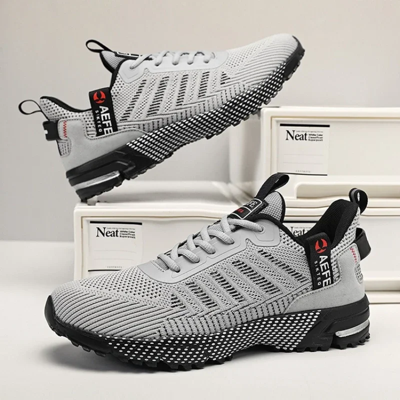 

Men‘s Lightweight Mesh Running Shoes Breathable Summer Outdoor Walking Sneakers Korean Style Casual Lace Up Athletic Footwear