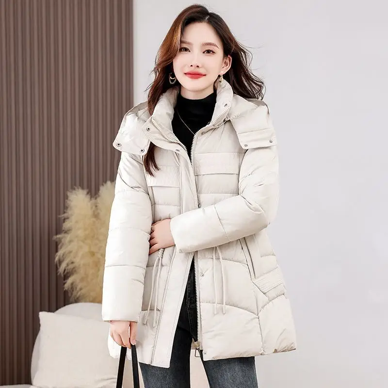 

2025 Winter Women's Down Cotton Jacket Windproof Hooded Commuter Fashion Jacket